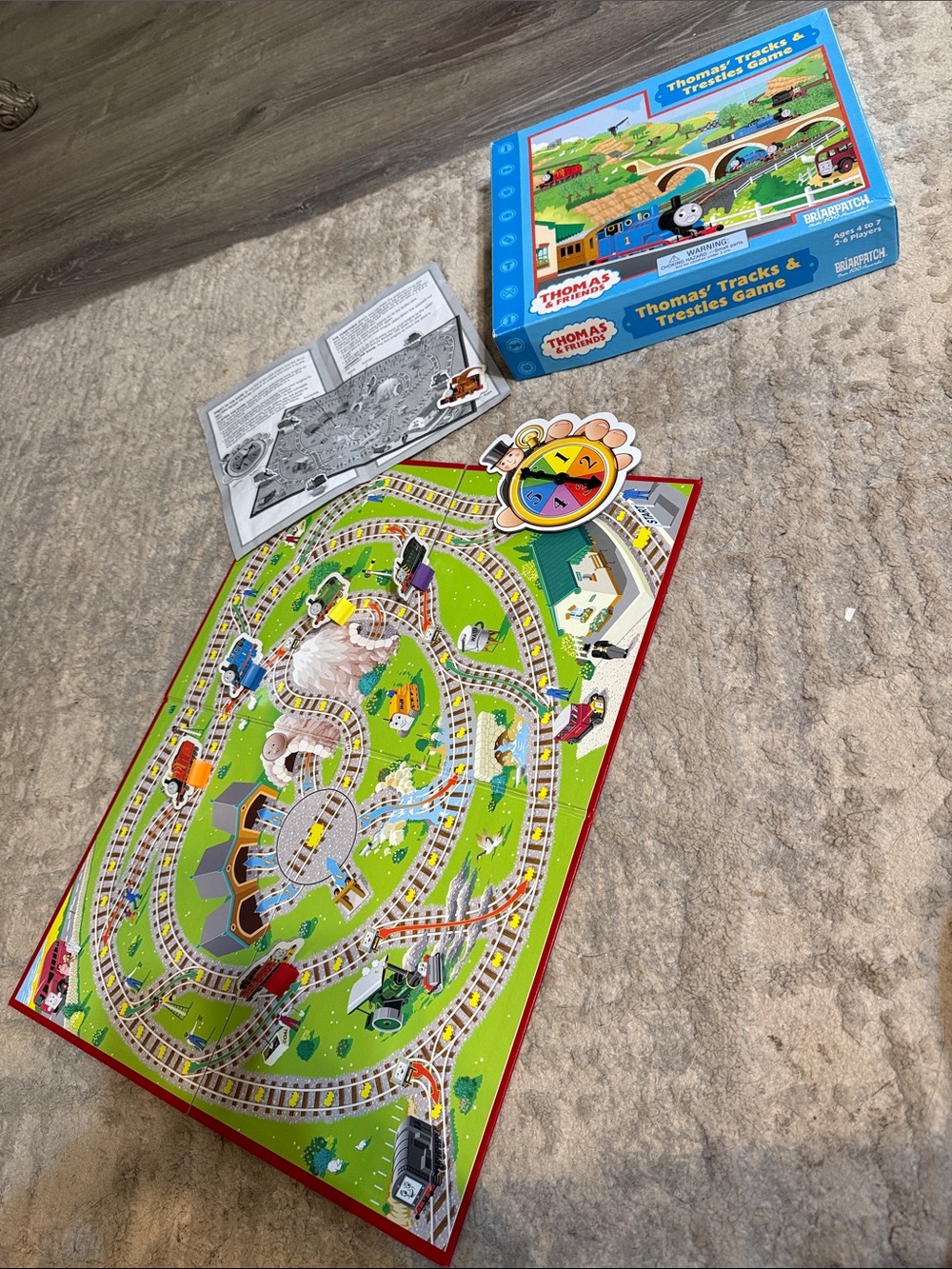 Thomas & Friends Bright Green Train Tracks & Spinner Board Game 2003